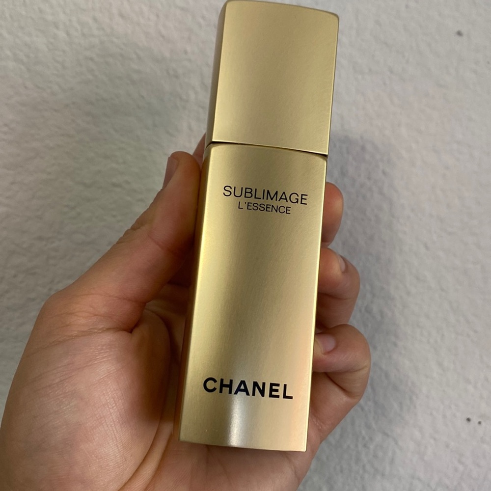 CHANEL Sublimage L’essence